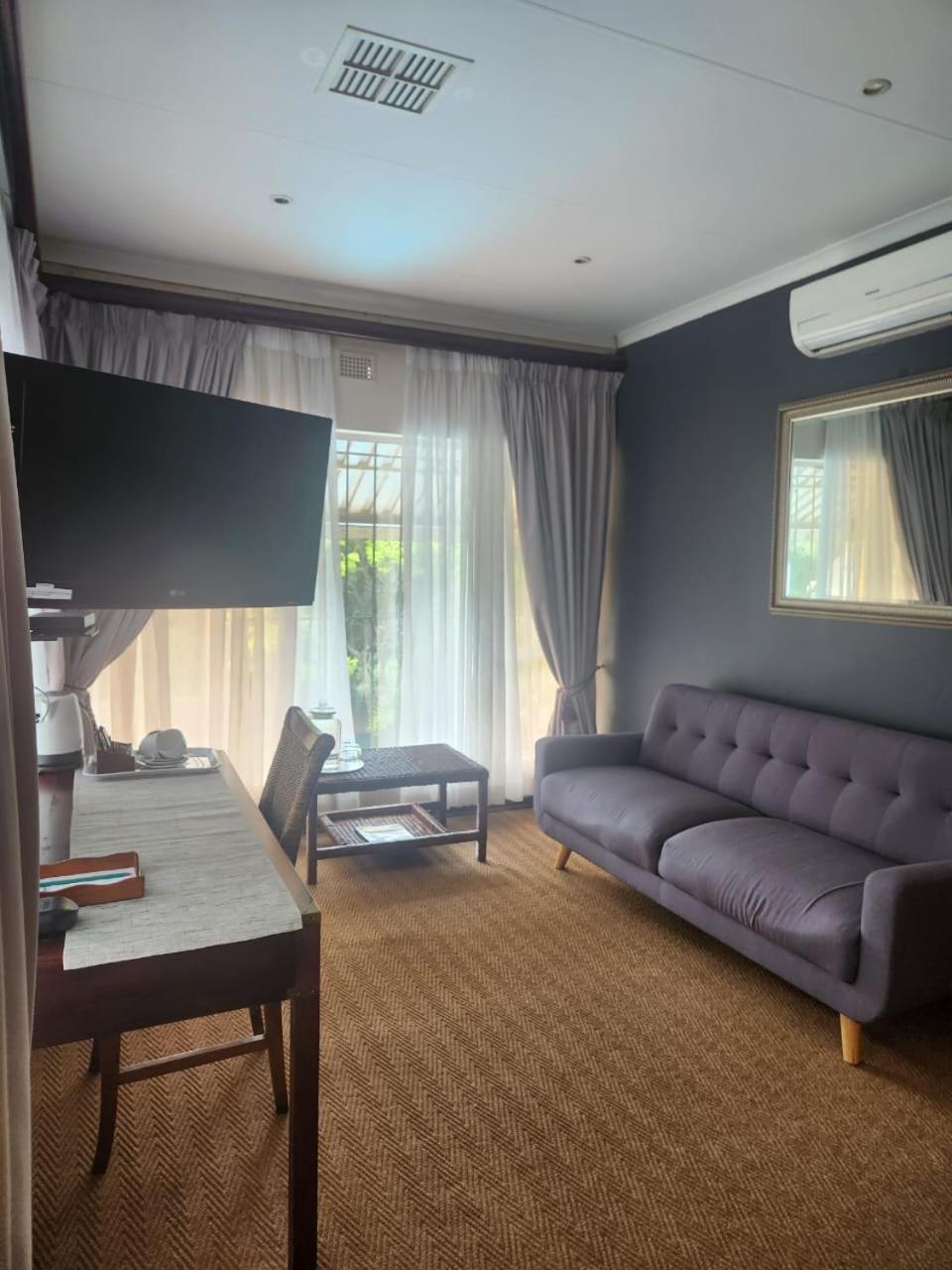 Hillton Manor Guest House リチャーズ・ベイ エクステリア 写真